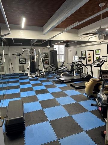 956 Mockingbird 506, Plantation, FL 33324