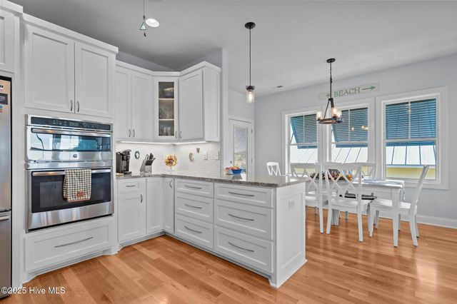 714 W Dolphin Drive, Oak Island, NC 28465