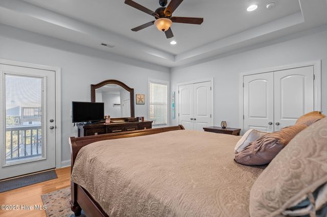 714 W Dolphin Drive, Oak Island, NC 28465