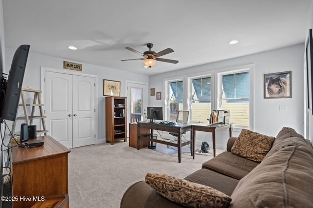 714 W Dolphin Drive, Oak Island, NC 28465