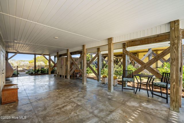 714 W Dolphin Drive, Oak Island, NC 28465