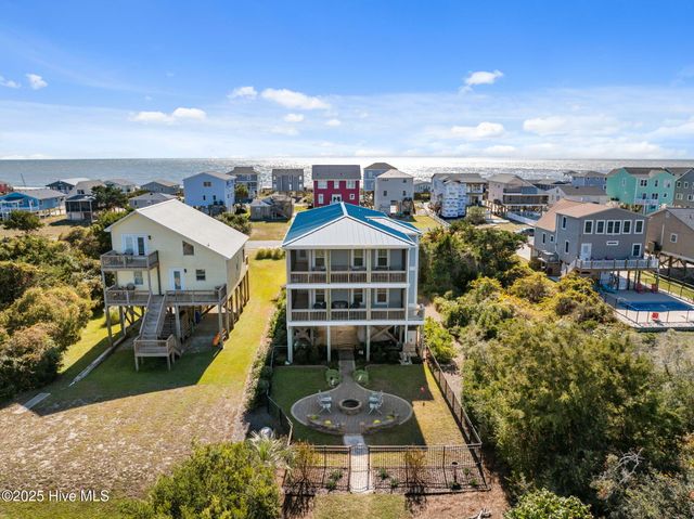 714 W Dolphin Drive, Oak Island, NC 28465