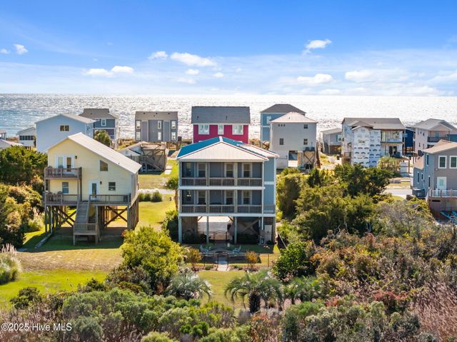 714 W Dolphin Drive, Oak Island, NC 28465