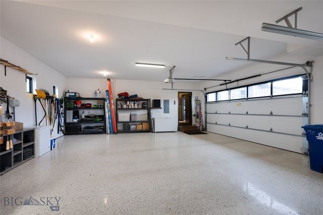 103 Moon Shadow Drive, Bozeman, MT 59715