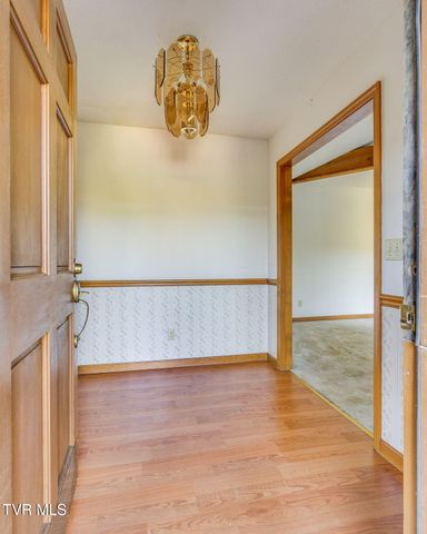 690 Stevens Street, Rogersville, TN 37857