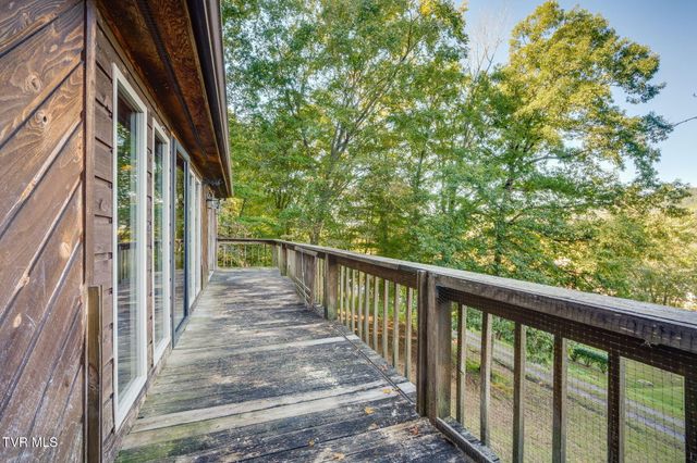 690 Stevens Street, Rogersville, TN 37857