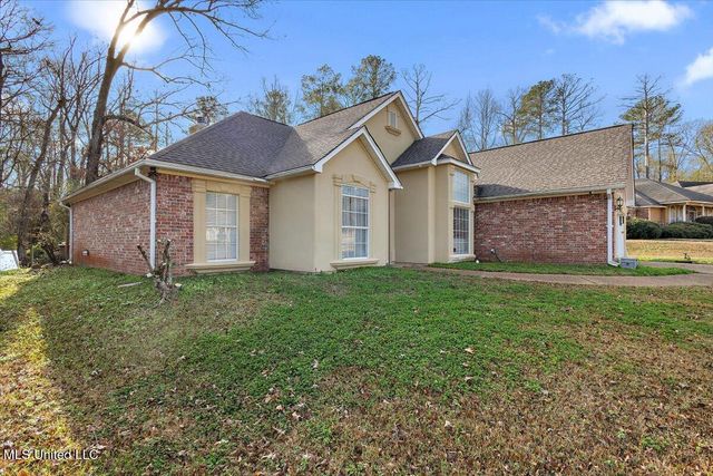 73 Dianne Cove, Byram, MS 39272