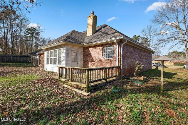 73 Dianne Cove, Byram, MS 39272