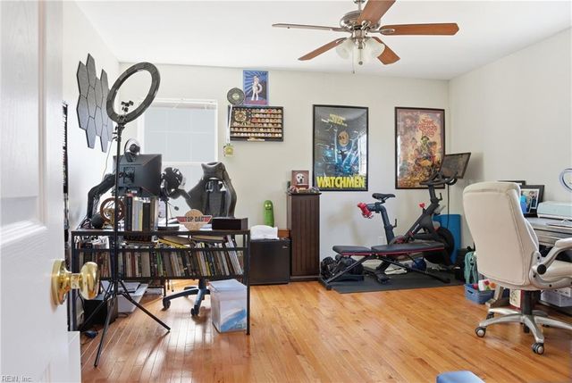 815 Palace CT, Newport News, VA 23608