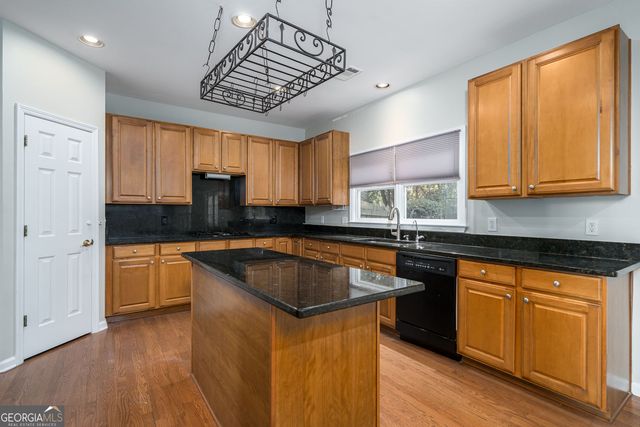 174 Ennisbrook Drive SE, Smyrna, GA 30082
