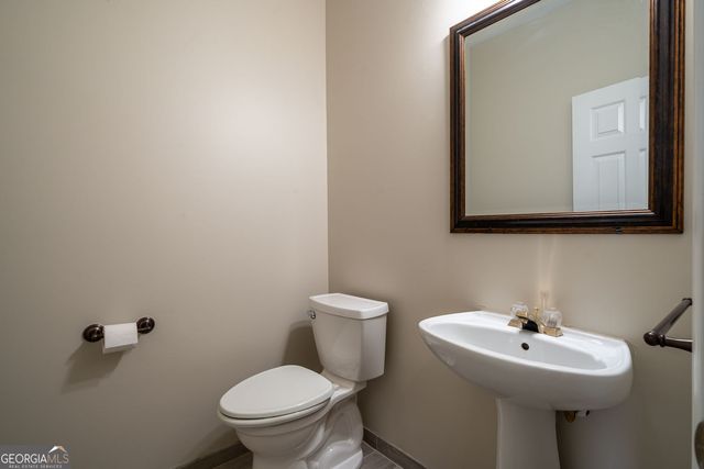 174 Ennisbrook Drive SE, Smyrna, GA 30082