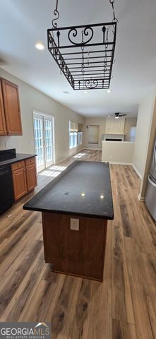 174 Ennisbrook Drive SE, Smyrna, GA 30082