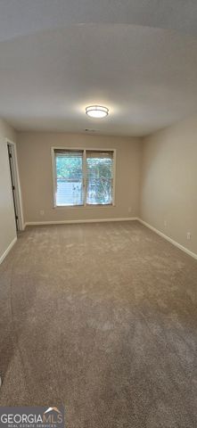 174 Ennisbrook Drive SE, Smyrna, GA 30082
