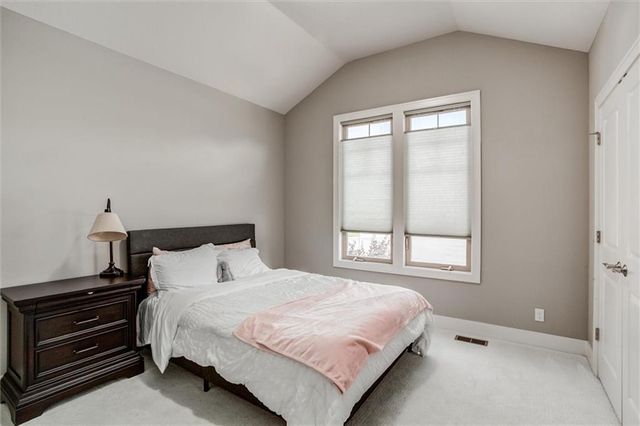 22235 W 98th Terrace, Lenexa, KS 66220