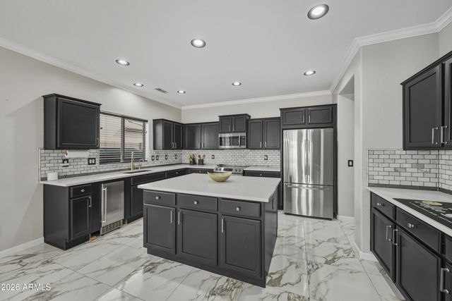 748 E VOLK Lane, San Tan Valley, AZ 85140