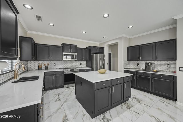 748 E VOLK Lane, San Tan Valley, AZ 85140