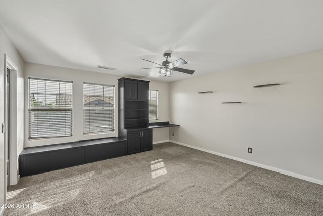 748 E VOLK Lane, San Tan Valley, AZ 85140