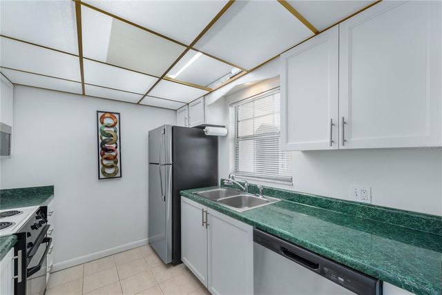 209 CORDOVA GREEN 209, Seminole, FL 33777