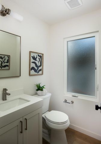 1689 Sunnyslope Avenue, Belmont, CA 94002