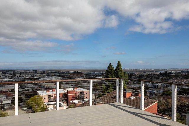 1689 Sunnyslope Avenue, Belmont, CA 94002