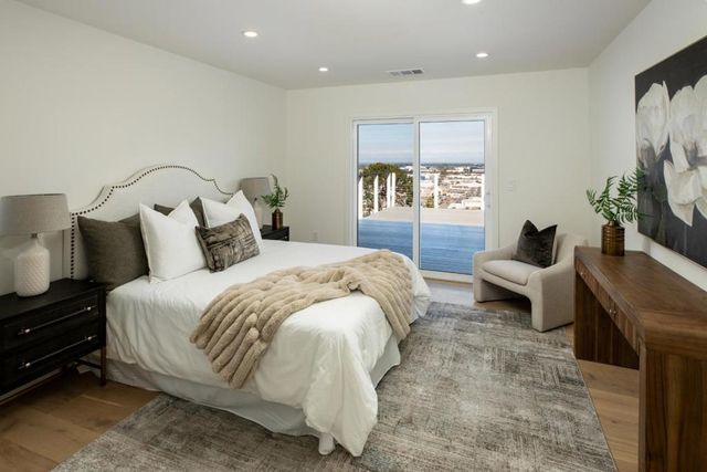 1689 Sunnyslope Avenue, Belmont, CA 94002