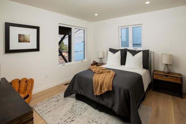 1689 Sunnyslope Avenue, Belmont, CA 94002