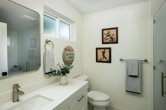 1689 Sunnyslope Avenue, Belmont, CA 94002