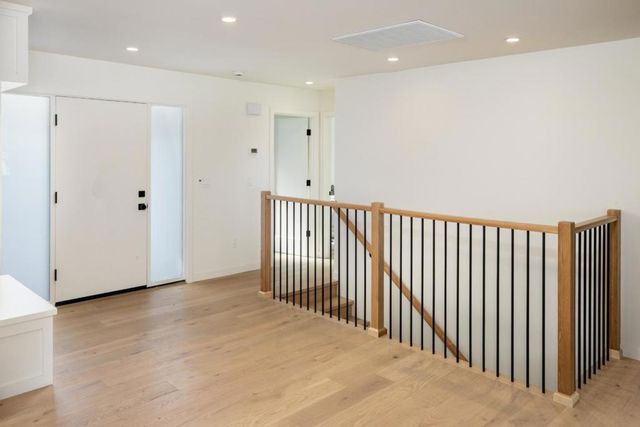 1689 Sunnyslope Avenue, Belmont, CA 94002