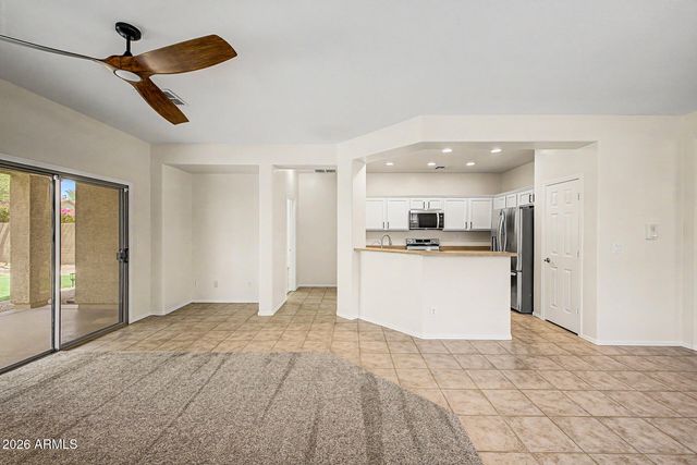 39508 N PRAIRIE Lane, Anthem, AZ 85086