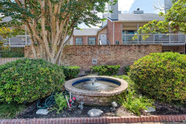 2829 Timmons Lane 120, Houston, TX 77027