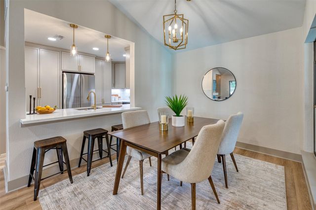 2829 Timmons Lane 120, Houston, TX 77027