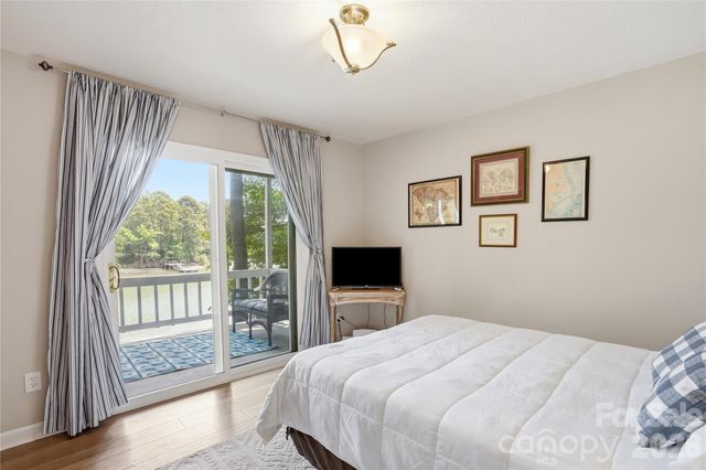 1113 Palmyra Drive, Tega Cay, SC 29708