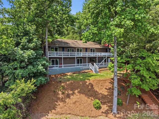 1113 Palmyra Drive, Tega Cay, SC 29708