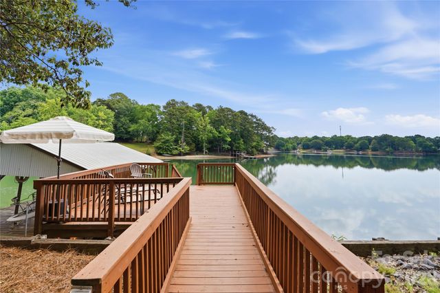 1113 Palmyra Drive, Tega Cay, SC 29708