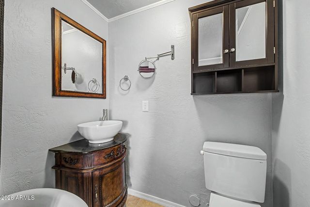 40404 N NEW RIVER Road, Phoenix, AZ 85086