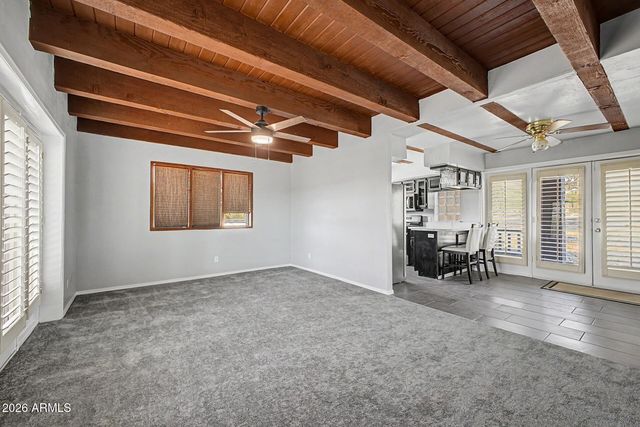 40404 N NEW RIVER Road, Phoenix, AZ 85086