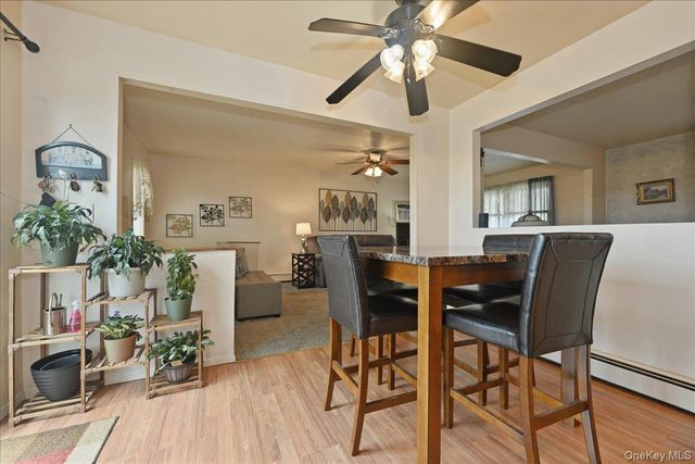 258 Oakland Avenue, Miller Place, NY 11764