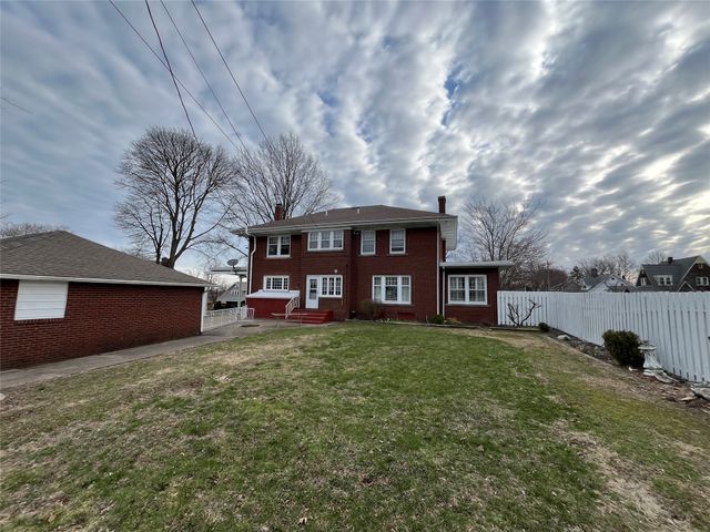 2520 BIRD Drive, Erie, PA 16510