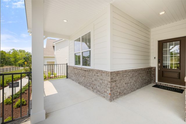 1027 CURTIS SPRINGS LN, Lewisburg, TN 37091