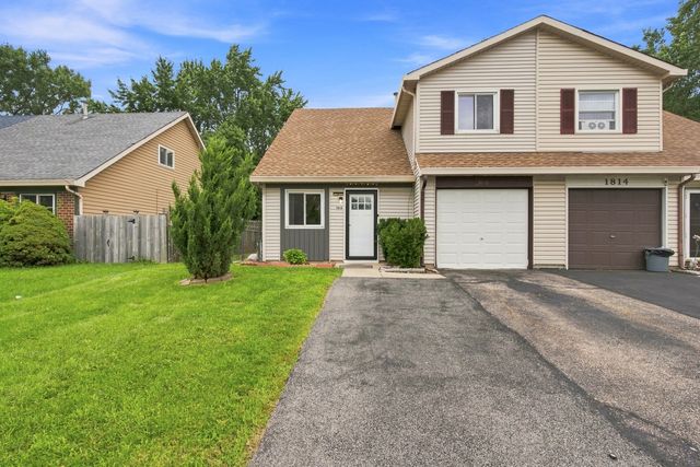 1816 Whitney Drive, Hanover Park, IL 60133