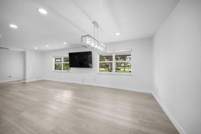 4910 SW 205TH Avenue, Southwest Ranches, FL 33332