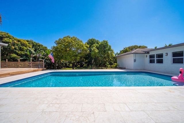 4910 SW 205TH Avenue, Southwest Ranches, FL 33332