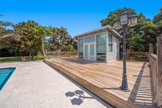 4910 SW 205TH Avenue, Southwest Ranches, FL 33332