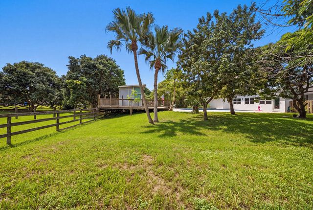 4910 SW 205TH Avenue, Southwest Ranches, FL 33332