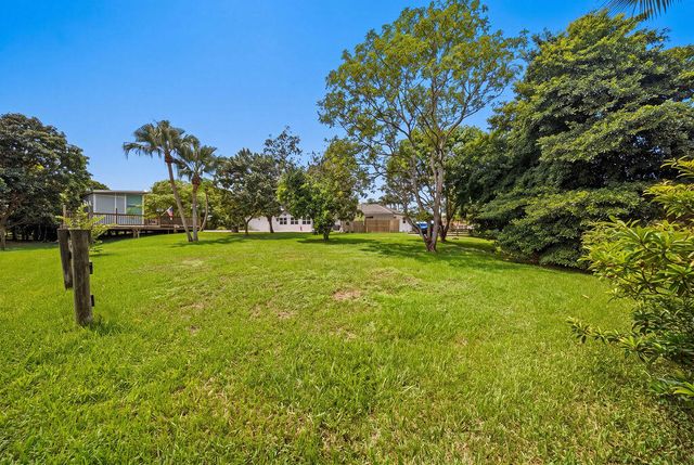 4910 SW 205TH Avenue, Southwest Ranches, FL 33332