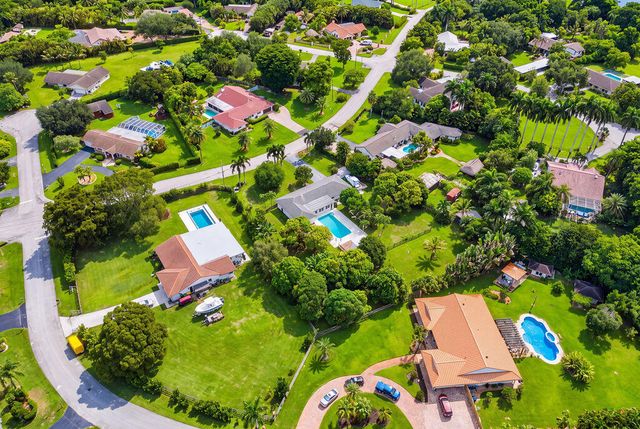 4910 SW 205TH Avenue, Southwest Ranches, FL 33332
