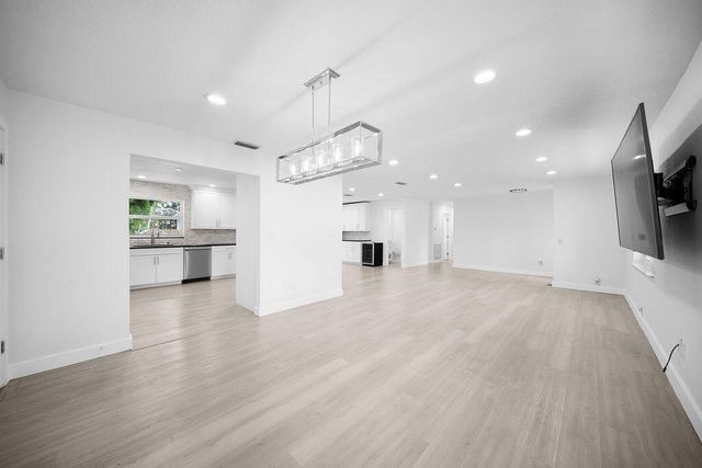 4910 SW 205TH Avenue, Southwest Ranches, FL 33332