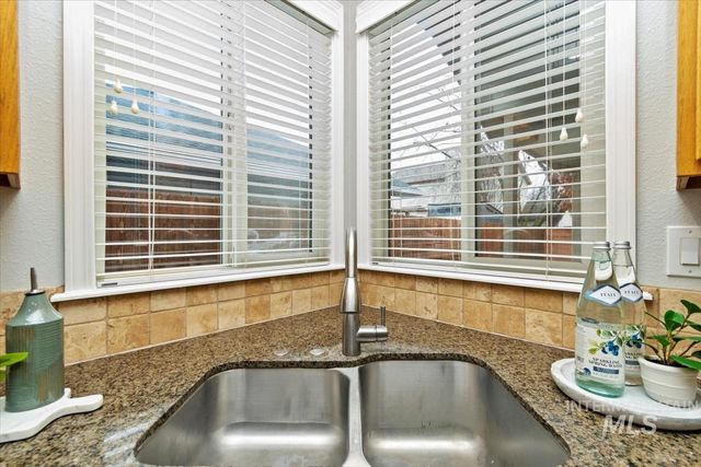 11835 W Dallan Dr, Boise, ID 83713