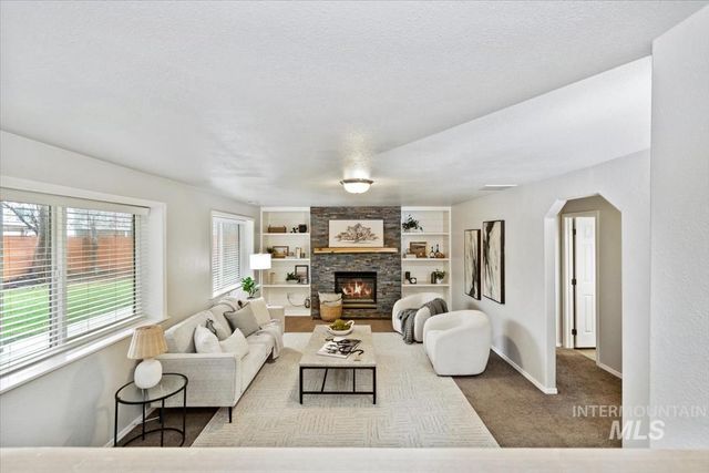 11835 W Dallan Dr, Boise, ID 83713