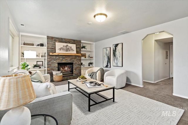 11835 W Dallan Dr, Boise, ID 83713